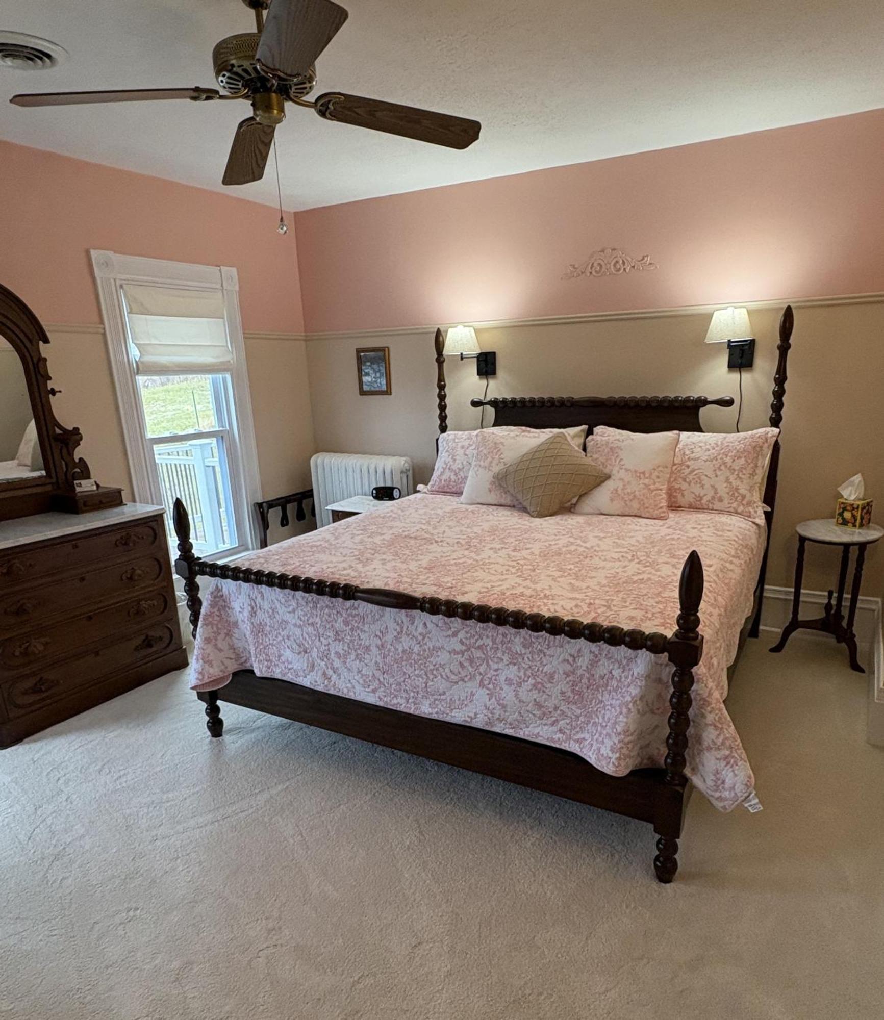ווטקינס גלן Hudson Manor Bed & Breakfast מראה חיצוני תמונה