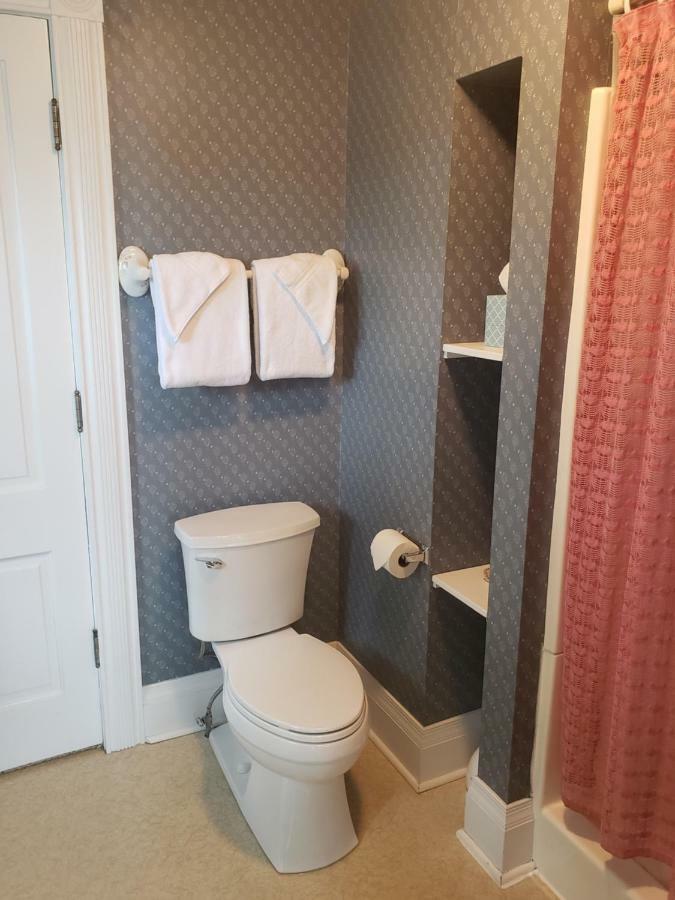 ווטקינס גלן Hudson Manor Bed & Breakfast מראה חיצוני תמונה